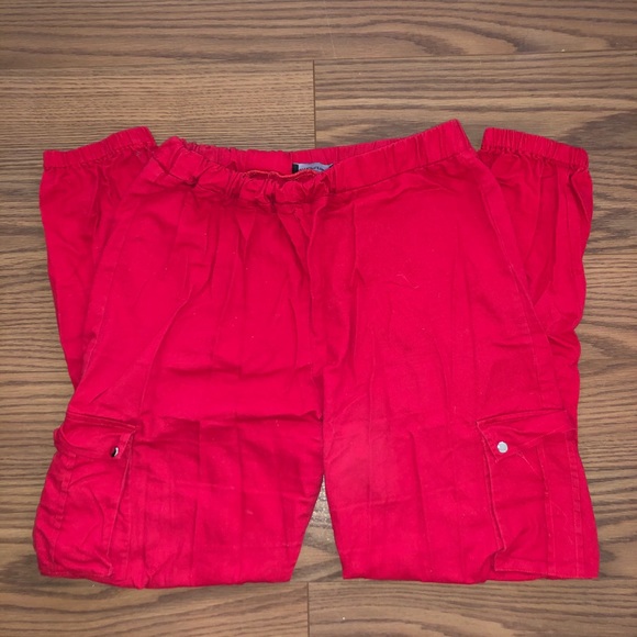 🔺Red Pretty Little Thing Cargo Joggers 🔺 - Picture 2 of 4